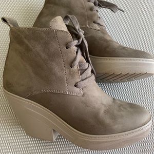 Eileen Fisher Ankle Boot 6.5